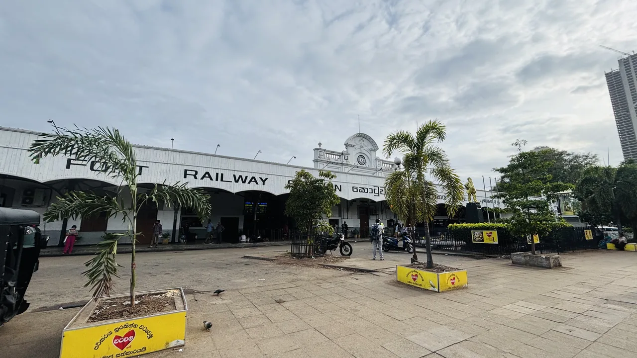 Colombo Fort Railway Station main building seen from the front