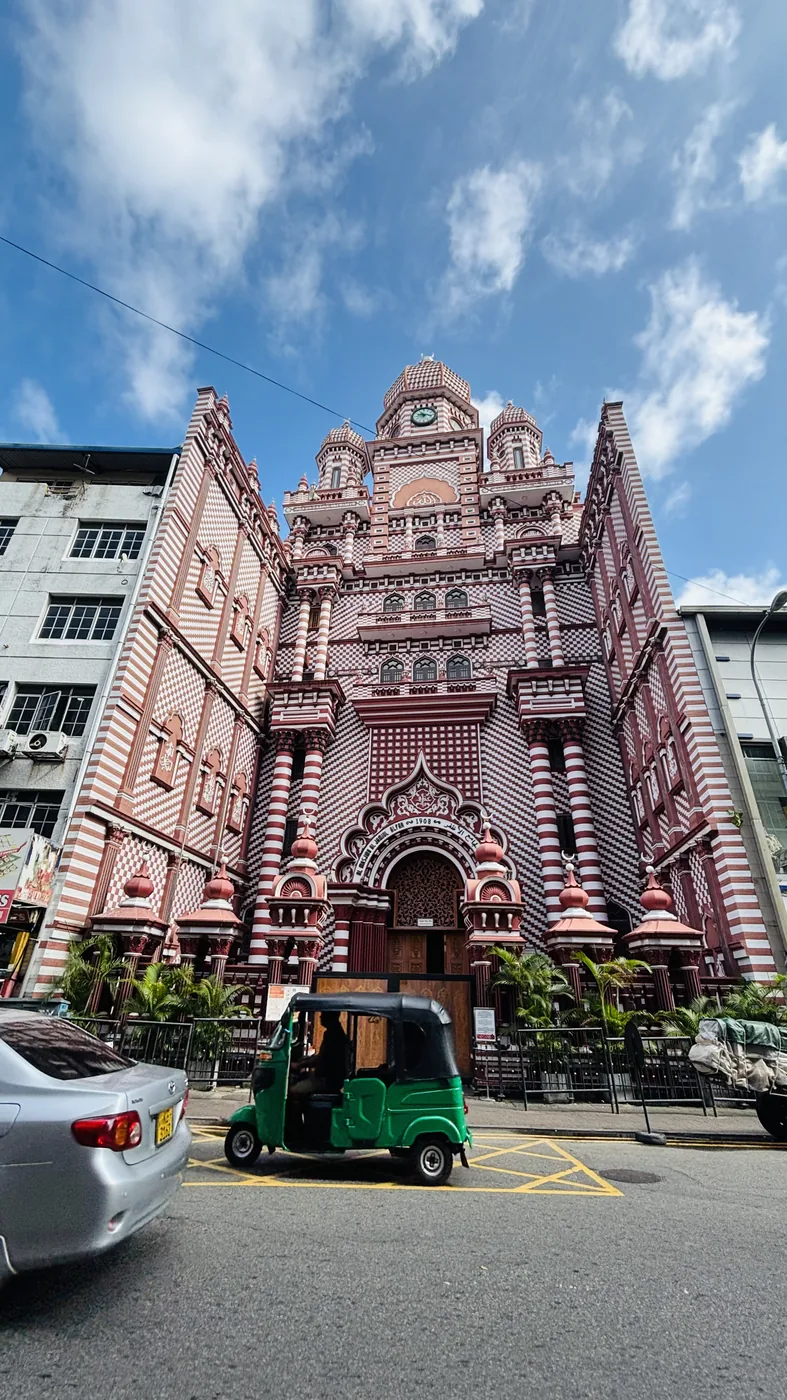 The red-and-white striped Jami Ul-Alfar Mosque in Pettah, Colombo